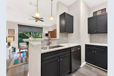 330 Las Colinas Boulevard E #228, Irving, TX 75039 - Photo 9