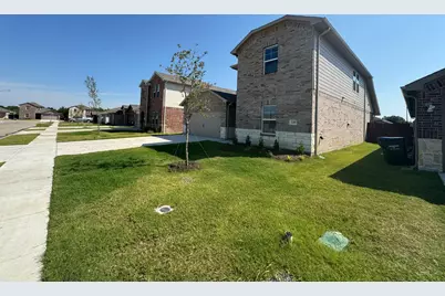 109 Labein Avenue, Greenville, TX 75402 - Photo 5