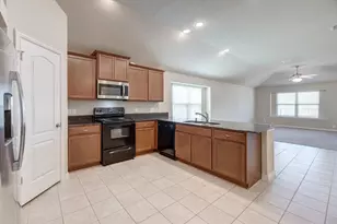 4829 Lemon Grove Dr, Fort Worth, TX 76135 - Photo 9