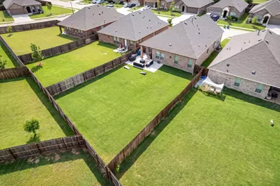 3027 Moccasin Lane, Aubrey, TX 76227 - Photo 31