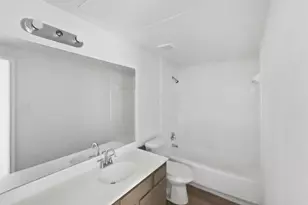 7126 Holly Hill Dr, Dallas, TX 75231 - Photo 13