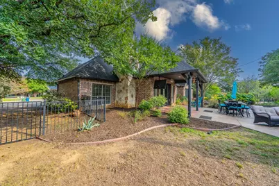 3201 Cedar Ridge Drive, Flower Mound, TX 75022 - Photo 33