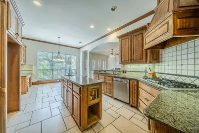 3201 Cedar Ridge Drive, Flower Mound, TX 75022 - Photo 9