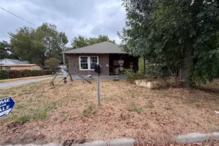 405 Charter St, Whitesboro, TX 76273 - Photo 3