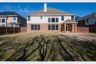 2319 Comanche Trail, Grand Prairie, TX 75052 - Photo 25