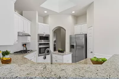 416 Kyle Lane, Lewisville, TX 75067 - Photo 13