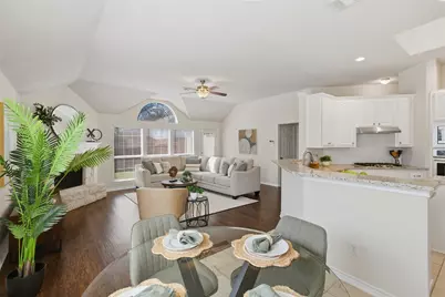 416 Kyle Lane, Lewisville, TX 75067 - Photo 15