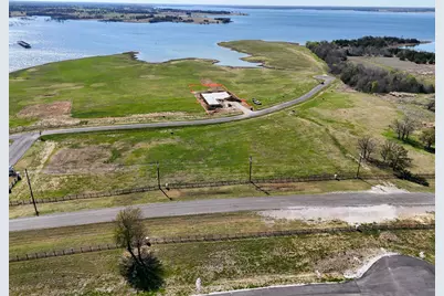 532 Lakeshore Terrace, Windom, TX 75492 - Photo 9