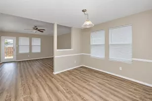 625 Horn St, Crowley, TX 76036 - Photo 9