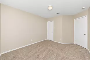 625 Horn St, Crowley, TX 76036 - Photo 27
