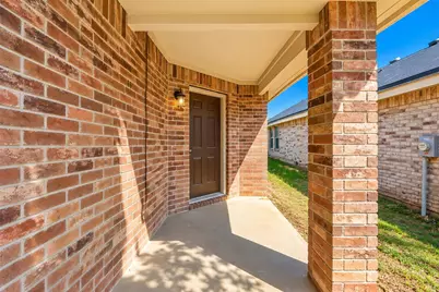 625 Horn Street, Crowley, TX 76036 - Photo 3