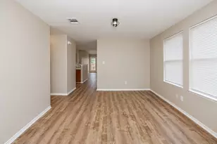 625 Horn St, Crowley, TX 76036 - Photo 7