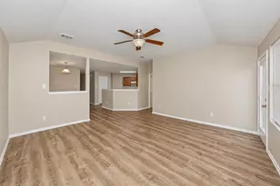625 Horn St, Crowley, TX 76036 - Photo 19