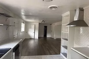 5232 Cockrell Ave, Fort Worth, TX 76133 - Photo 3