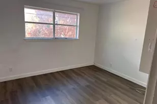 5232 Cockrell Ave, Fort Worth, TX 76133 - Photo 13