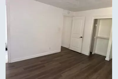5232 Cockrell Avenue, Fort Worth, TX 76133 - Photo 5