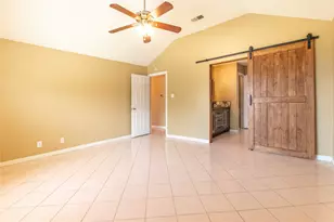 308 Sanders, Denton, TX 76210 - Photo 3