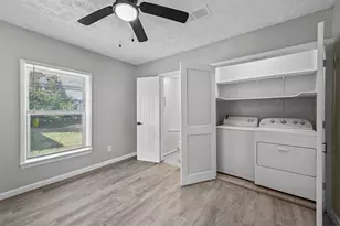 3677 Rockdale Dr, Dallas, TX 75220 - Photo 11