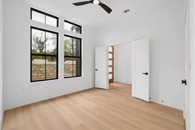 1648 W Wintergreen Road, Lancaster, TX 75134 - Photo 19
