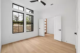 1648 W Wintergreen Rd, Lancaster, TX 75134 - Photo 19