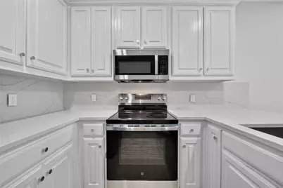 738 Harbour Town Drive, Lake Dallas, TX 75065 - Photo 9