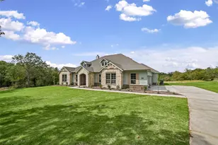 193 Oak Grv Wy, Springtown, TX 76082 - Photo 1