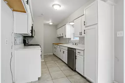 803 S 1st Street, Sanger, TX 76266 - Photo 3