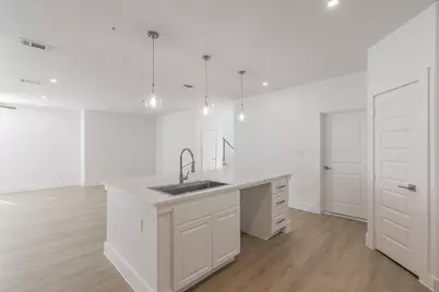 3908 Vilbig Road, Dallas, TX 75212 - Photo 5
