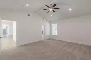 3908 Vilbig Rd, Dallas, TX 75212 - Photo 9
