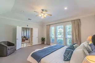 300 Sundance Cir, Irving, TX 75063 - Photo 11