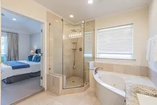 300 Sundance Cir, Irving, TX 75063 - Photo 13