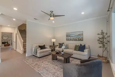 300 Sundance Circle, Irving, TX 75063 - Photo 27