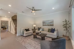 300 Sundance Cir, Irving, TX 75063 - Photo 27
