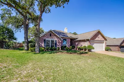 7901 Ember Oaks Drive, North Richland Hills, TX 76182 - Photo 39