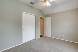 7901 Ember Oaks Dr, North Richland Hills, TX 76182 - Photo 31
