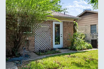 6309 Solona Circle N, Haltom City, TX 76117 - Photo 23