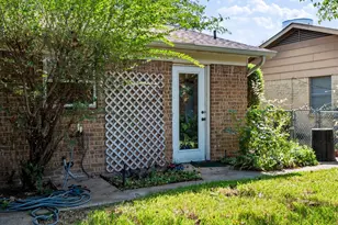 6309 Solona Cir N, Haltom City, TX 76117 - Photo 23