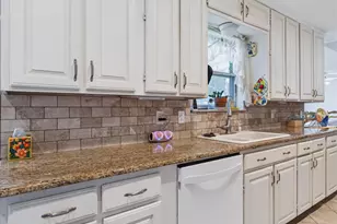 6309 Solona Cir N, Haltom City, TX 76117 - Photo 11