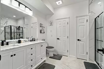 3825 Branch Hollow Circle, Carrollton, TX 75007 - Photo 13