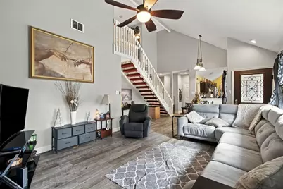 3825 Branch Hollow Circle, Carrollton, TX 75007 - Photo 5