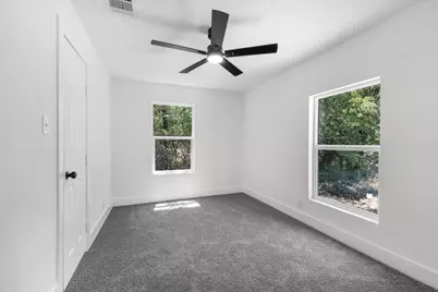 5101 Miller Avenue, Fort Worth, TX 76119 - Photo 17