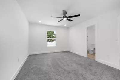 5101 Miller Avenue, Fort Worth, TX 76119 - Photo 13