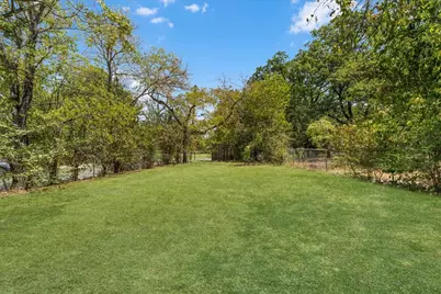 5101 Miller Avenue, Fort Worth, TX 76119 - Photo 19