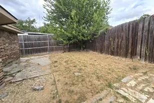 1406 Chancellor Dr, Kaufman, TX 75142 - Photo 17