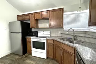 2320 Chestnut Way, Bedford, TX 76022 - Photo 9