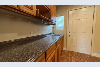 2644 Berryhill Drive, Fort Worth, TX 76105 - Photo 5