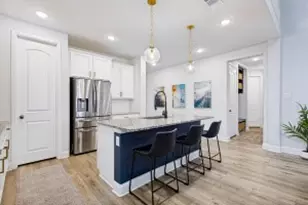 912 Lady Bird Dr, McKinney, TX 75071 - Photo 1