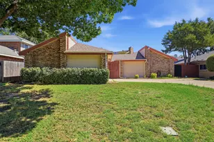 2405 Amber Hill Ln, Euless, TX 76039 - Photo 1