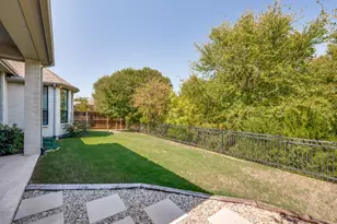 9901 Boulder Point Rd, Little Elm, TX 75068 - Photo 5