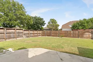 1420 Hudspeth Dr, Carrollton, TX 75010 - Photo 29